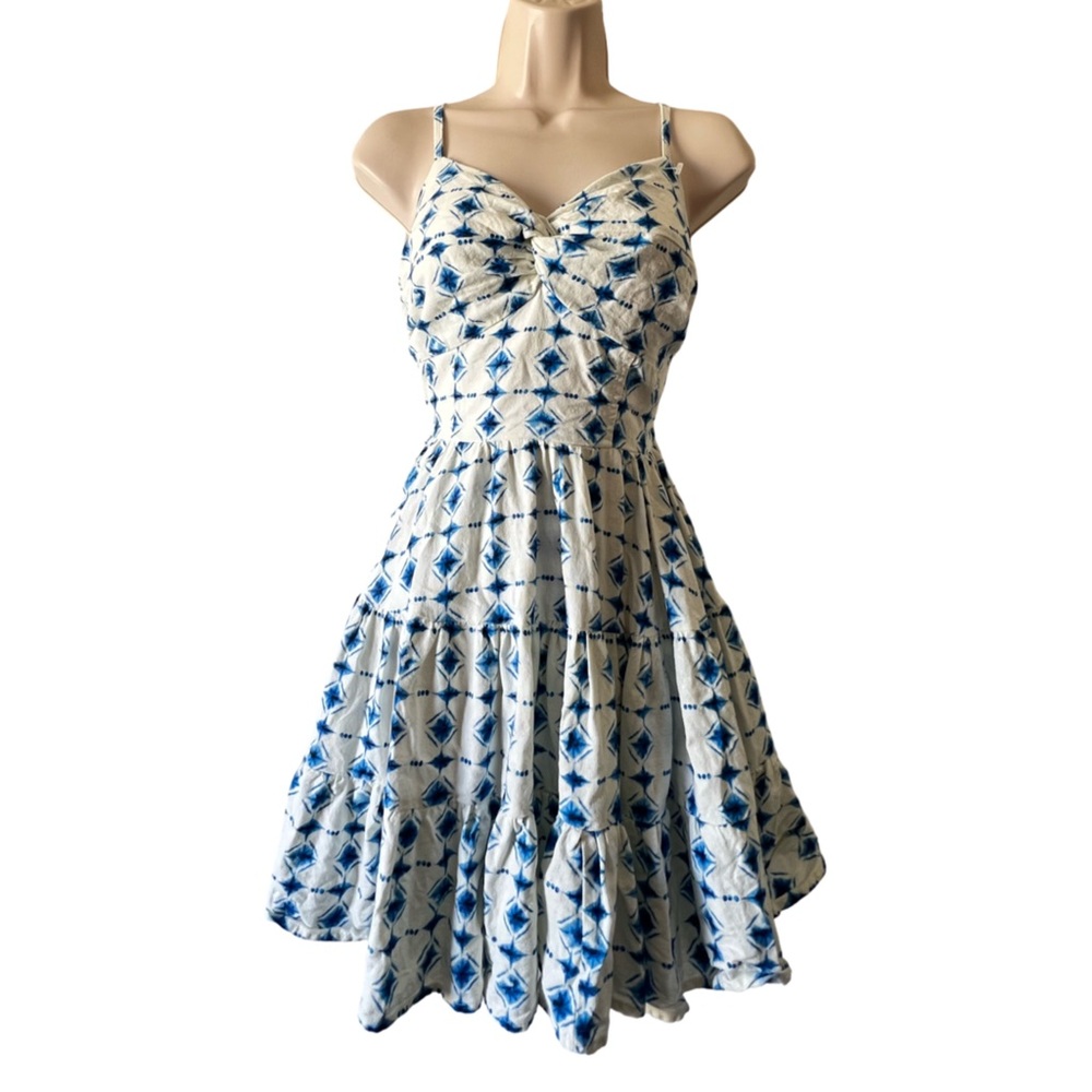 Avec Les Filles Blue and White Geometric Mini Dress